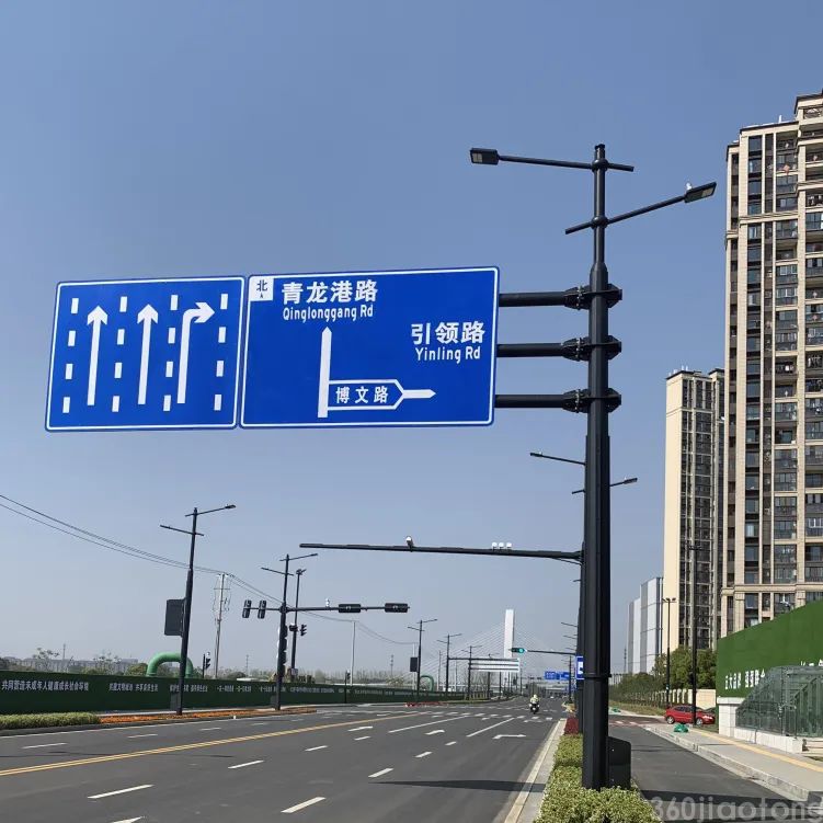 路灯综合杆整治工程