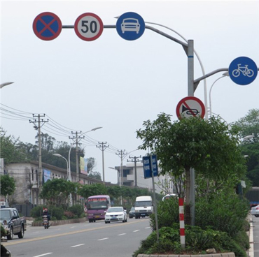 交通标志杆,高速公路标志杆